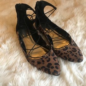 Jennifer Lopez size 8 Cheetah Strappy Flats